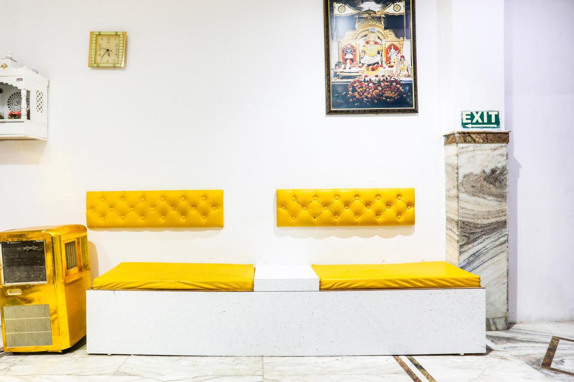 Hotel O Anchal Dx Нью-Делі Екстер'єр фото